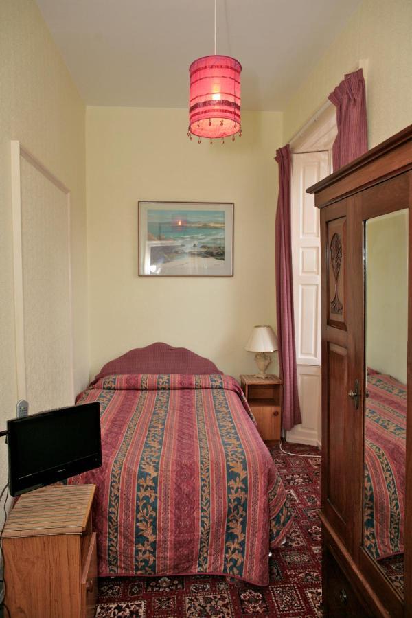 אדינבורו Averon Guest House מראה חיצוני תמונה