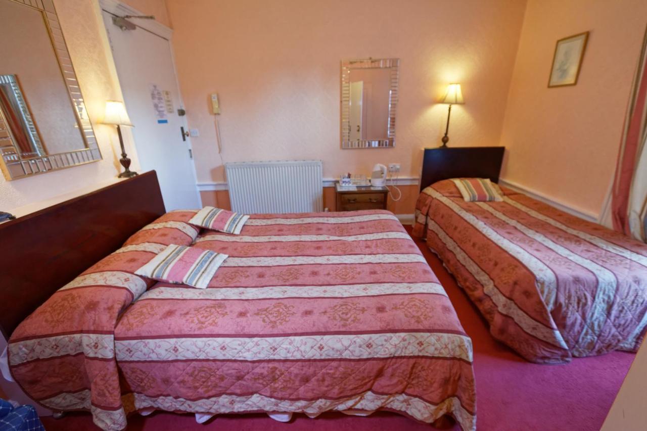 אדינבורו Averon Guest House מראה חיצוני תמונה