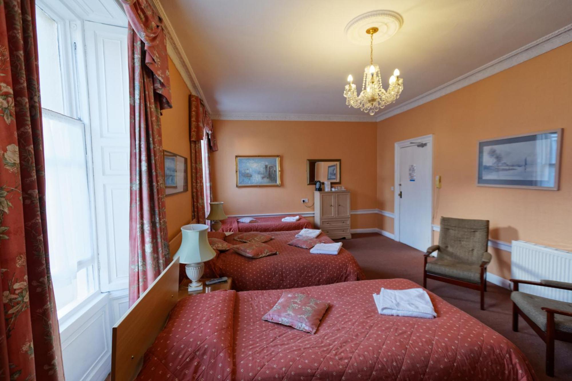 אדינבורו Averon Guest House מראה חיצוני תמונה