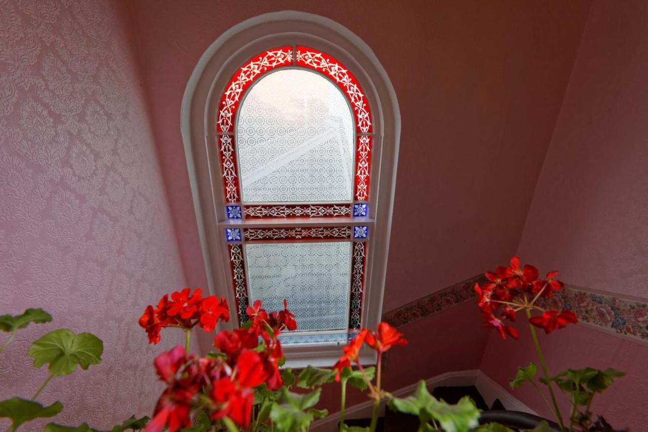 אדינבורו Averon Guest House מראה חיצוני תמונה