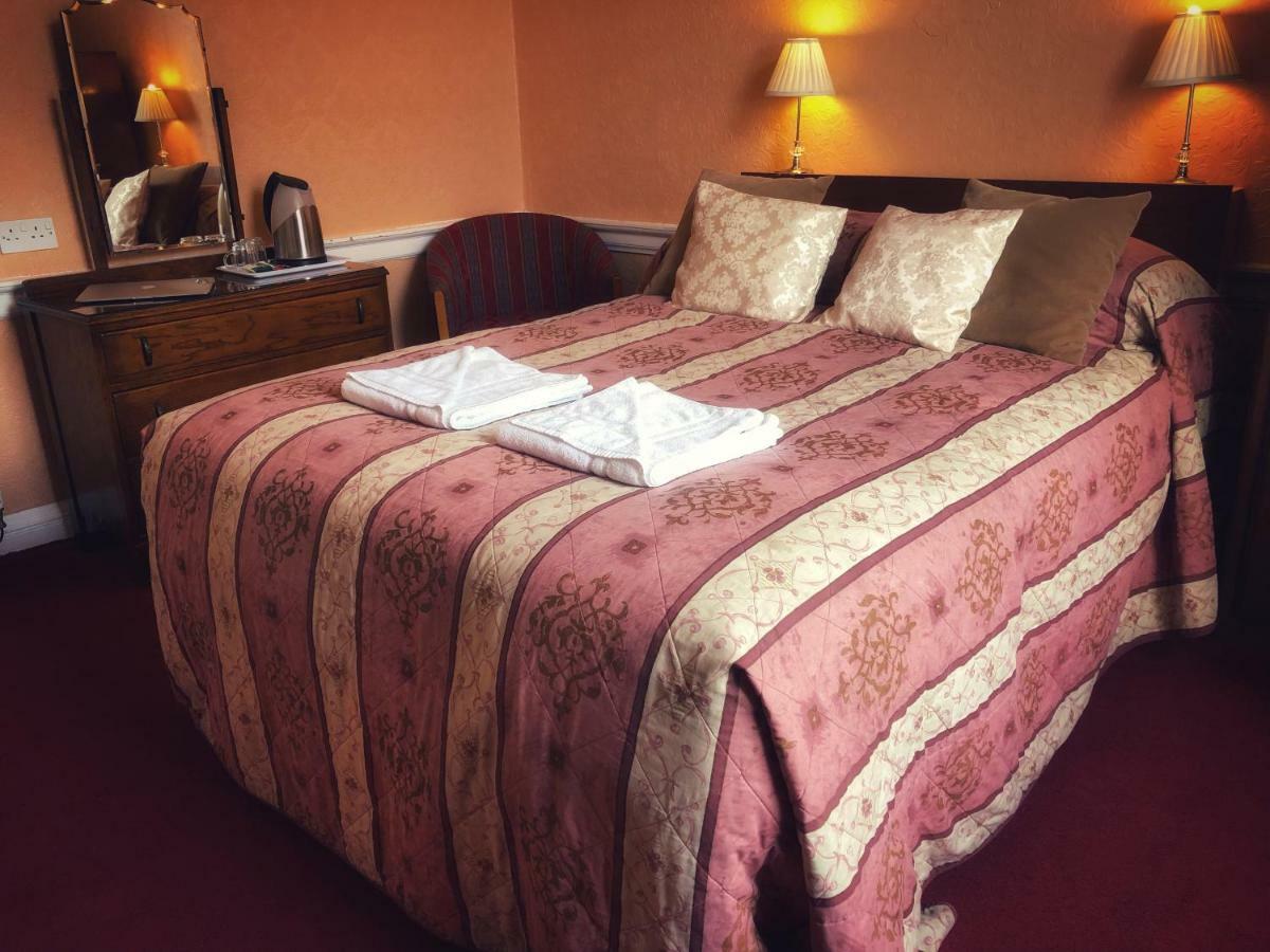אדינבורו Averon Guest House מראה חיצוני תמונה