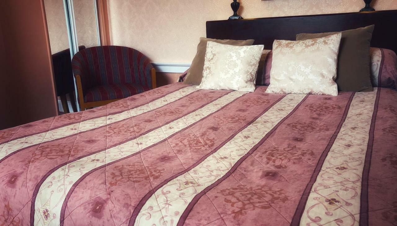 אדינבורו Averon Guest House מראה חיצוני תמונה